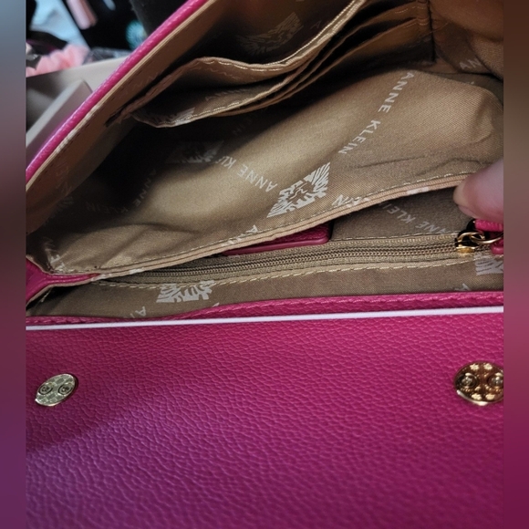 NWT Anne Klein Hibiscus Pink Crossbody - Picture 5 of 6
